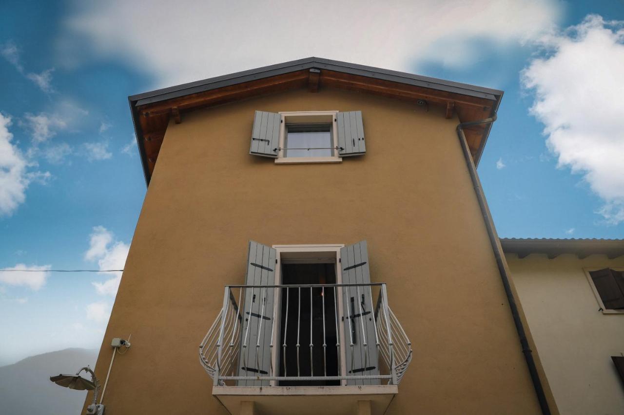 Ca Nova B&B Rivoli Veronese Exterior foto